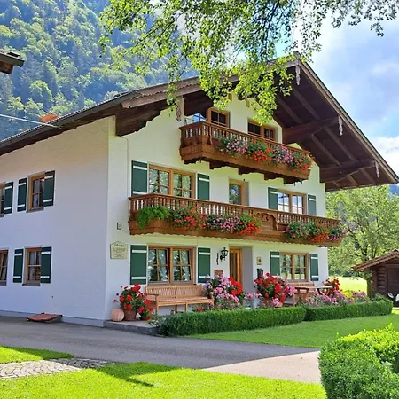 Schusterhof *